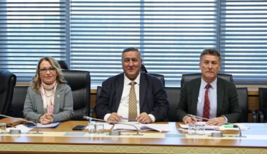 ORHAN SARIBAL: “İKLİM KANUNU ÜLKE KAYNAKLARININ SÖMÜRÜLMESİNİN YASASI OLACAK”