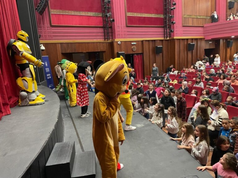 Yarıyıl Şenliği’nde renkli program