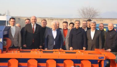 Büyükşehir’den kırsala ekipman desteği