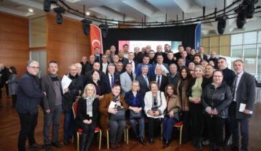 Muhtarlarla ‘Çevre Düzeni Planı’ buluşması Muhtarlarla ‘Çevre Düzeni Planı’ buluşması
