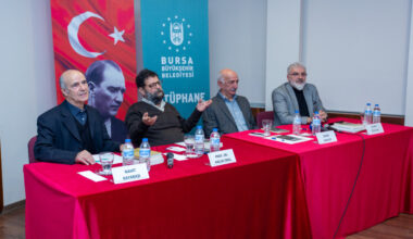 Usta yazarlar Nâzım’ı yazma serüvenlerini anlattı Usta yazarlar Nâzım’ı yazma serüvenlerini anlattı