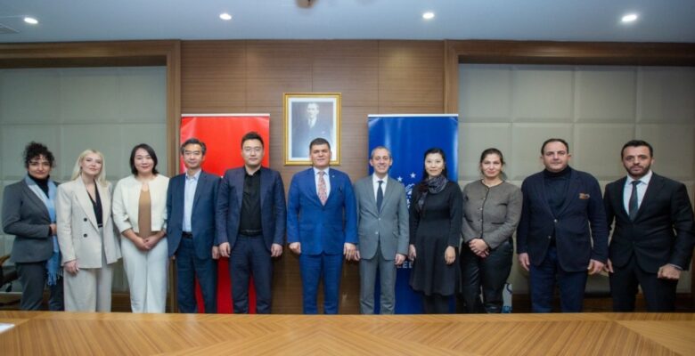 Çinli genç girişimcilerden Bursa Büyükşehir’e ziyaret