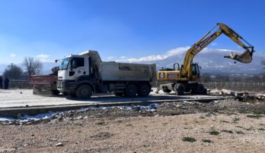 TARIM ARAZİSİNE YAPILAN KAÇAK YAPI YIKILDI