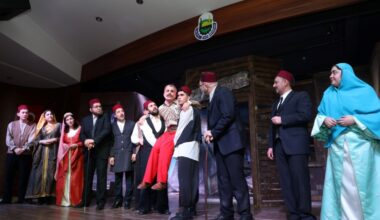AYYAR HAMZA SANATSEVERLERLE BULUŞTU AYYAR HAMZA SANATSEVERLERLE BULUŞTU