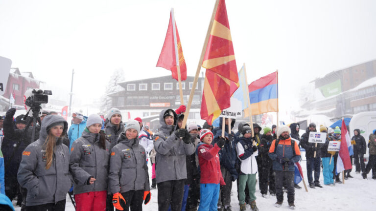 42. Uluslararası Uludağ FIS Çocuk Kupası başladı