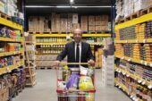 Bursalı Marketçiler Fahiş Fiyata Karşı