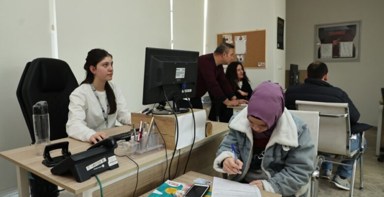 Nilüfer Belediyesi işverenler ve iş arayanları buluşturuyor
