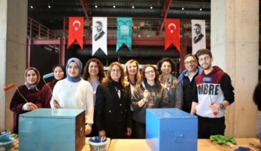 Eski oy sandıkları can dostlara yuva oldu