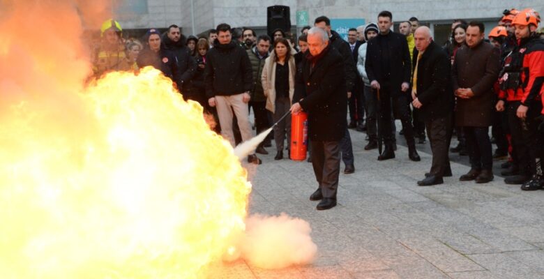 Nilüfer Belediyesi’nde yangın tatbikatı