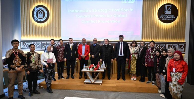 YILDIRIM’DA ULUSLARARASI ÖĞRENCİ SEMPOZYUMU