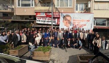 CHP Gemlik’ten İmamoğlu’na Özgürlük ve Erken Seçim İçin İmza Kampanyası