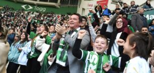 Başkan Aydın Bursaspor sevgisini çocuklara aşılamaya devam ediyor