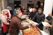 Osmangazi Belediyesi Panayırda iftar sofrası kurdu