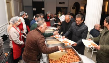 Osmangazi Belediyesi Panayırda iftar sofrası kurdu