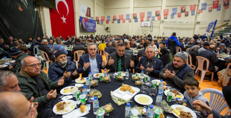 Ramazan’ın bereketi Keles’i sardı