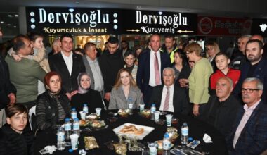 Büyükşehir, iftar sofralarını Demirtaş’ta kurdu