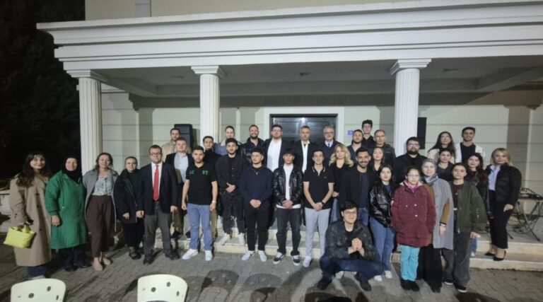 GEMLİK KENT KONSEYİ’NDEN EĞLENCELİ İFTAR
