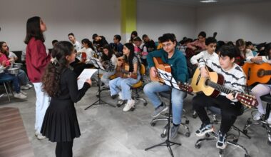 Osmangazi’de öğrencilerden Çanakkale türküsü
