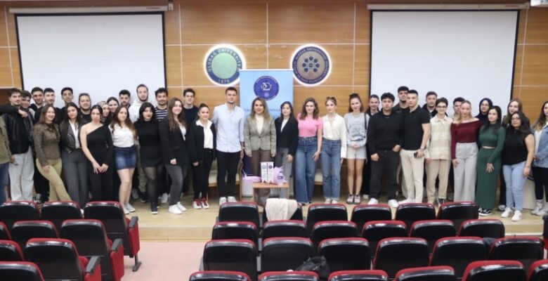 BURPOL POLİMER GEN. MD. İLKAY YILDIRIM ÜNİVERSİTELİLERLE BULUŞTU