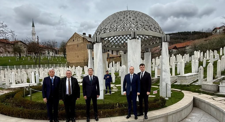 BALKANTÜRKSİAD’DAN BOSNA HERSEK’TE İFTAR SOFRASI