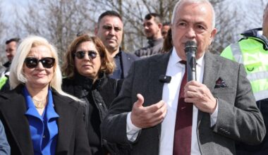 Nilüfer Belediyesi ahududu üretimi ile çiftçiye örnek olacak