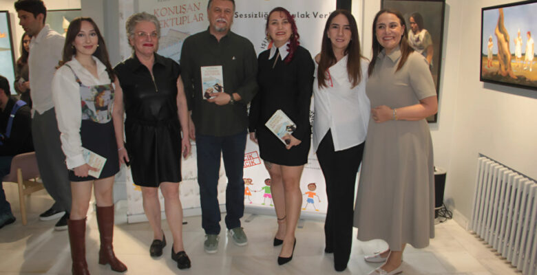 “KONUŞAN MEKTUPLAR: USTALARDAN GENÇLERE MESAJLAR” KİTABI, İŞİTME ENGELLİ ÇOCUKLAR İÇİN UMUT OLUYOR