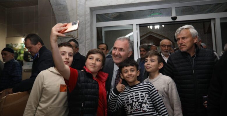 İNEGÖL’DE RAMAZAN BİRLİK VE BERABERLİKLE GEÇİYOR