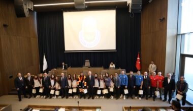 İNEGÖL’Ü GURURLANDIRAN İSİMLER MECLİSTE ÖDÜLLENDİRİLDİ