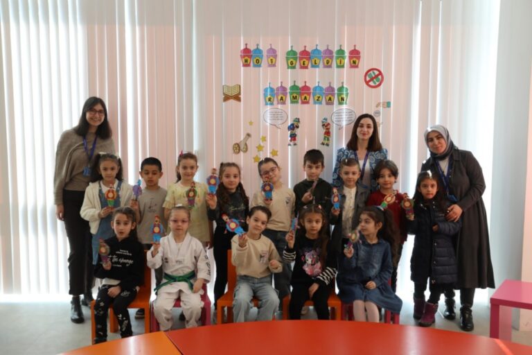MİNİKLER KENDİ RAMAZAN DAVULUNU YAPTI