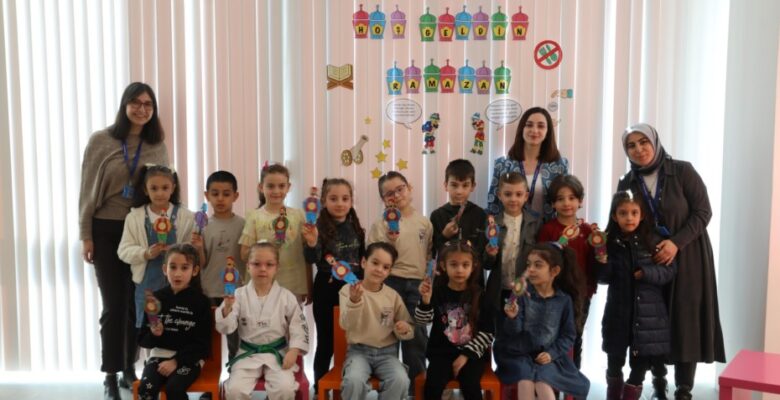 MİNİKLER KENDİ RAMAZAN DAVULUNU YAPTI