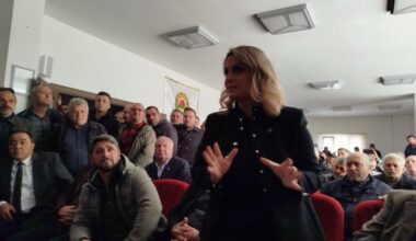 CHP Orhangazi İlçe Başkanı Berna İl: “Su Kısıtlaması Önce Sanayiye Uygulanmalı!”