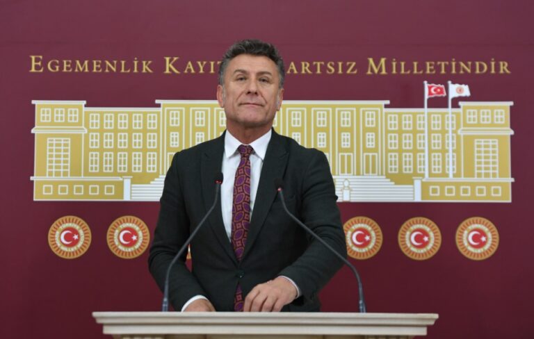 ORHAN SARIBAL, “DEPREMZEDELERİN TARIM ARAZİLERİ GASP EDİLDİ”