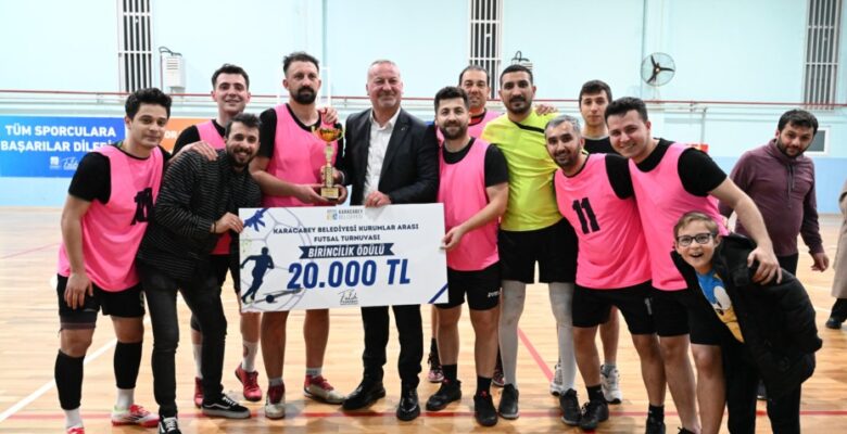 Karacabey Belediyesi’nin Futsal Turnuvası’nda heyecan sona erdi