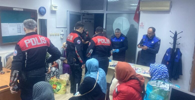 Gemlik Zabıta Ekipleri Dilencilik Faaliyetlerine Karşı Etkin Mücadele Ediyor