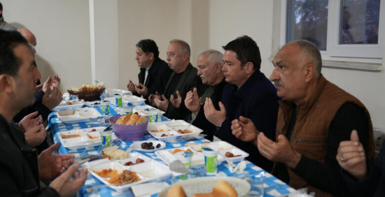Başkan Aydın Güneybudaklar sakinleri ile iftar yaptı