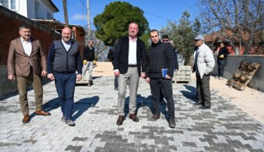 Karacabey’de 18 kırsal mahalleye 50 bin m² parke taşlı yol