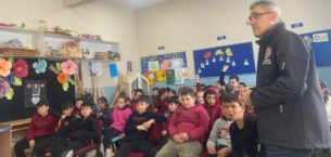 Öğrencilere “Çevre ve Deniz Kirliliği” Farkındalık Semineri
