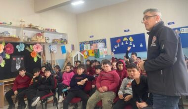 Öğrencilere “Çevre ve Deniz Kirliliği” Farkındalık Semineri