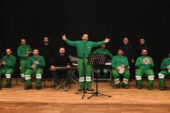 Temizlik işçileri kurdukları orkestra ile konser verecek