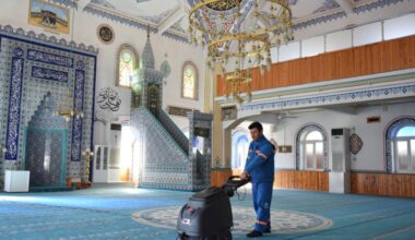 YILDIRIM’DA CAMİLERE RAMAZAN TEMİZLİĞİ