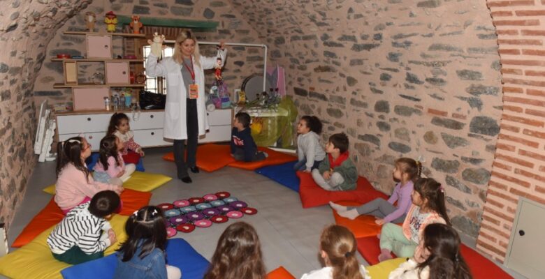 MOLLA YEGÂN’DA DERS ZİLİ ÇALDI