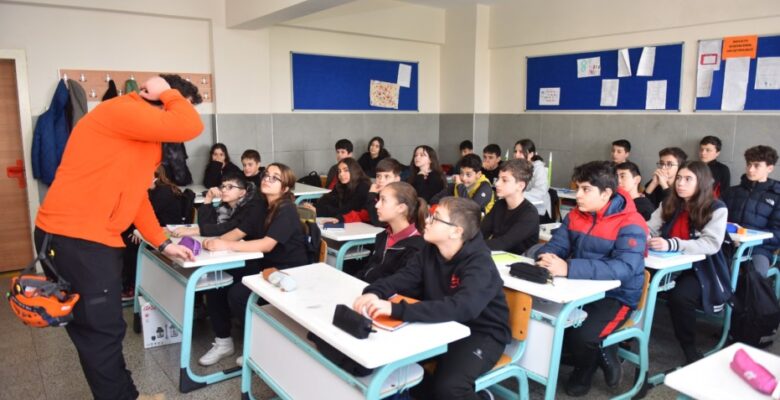 YILDIRIM BELEDİYESİ’NDEN DEPREM EĞİTİMİ