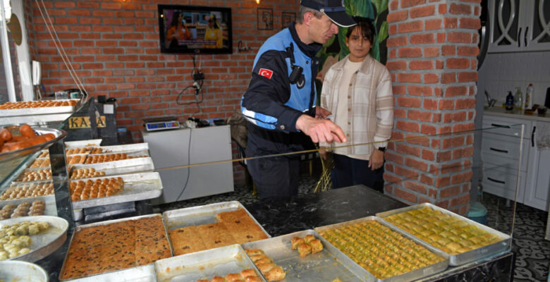 Tatlıcılara ve pastanelere bayram denetimi