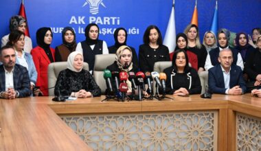 AK Parti Bursa İl Kadın Kolları Başkanı İmren Çavuşoğlu;  “Kadın ve Erkek Eşit Haklara Sahiptir”