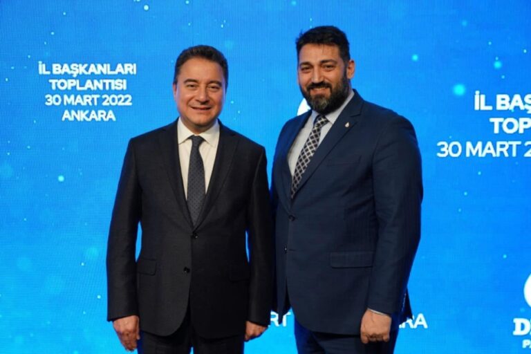 DEVA PARTİSİ 5 YAŞINDA