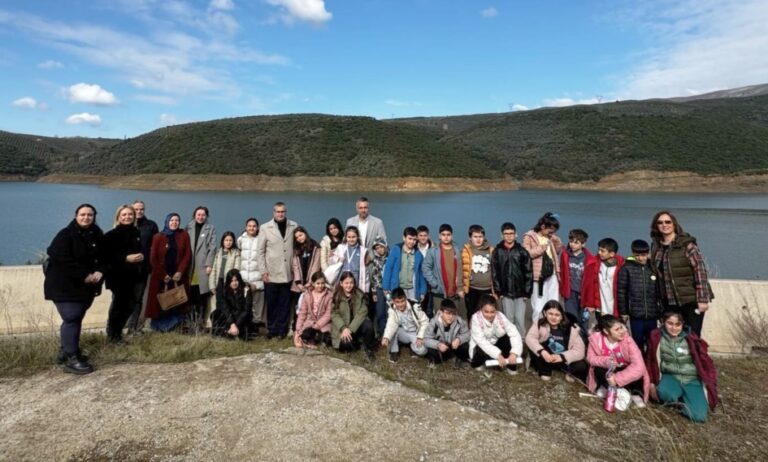 GEMLİK KENT KONSEYİ’NDEN DÜNYA SU GÜNÜ’NE ÖZEL PROGRAM: DOĞADAN ÇEŞMEYE SUYUN MACERASI