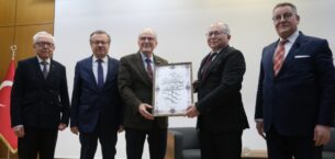 Fahrettin Gülener Mudanya Üniversitesi’nde  Öğrencilere Tecrübelerini Aktardı