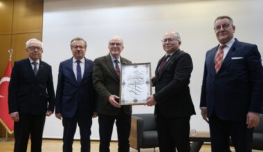 Fahrettin Gülener Mudanya Üniversitesi’nde  Öğrencilere Tecrübelerini Aktardı