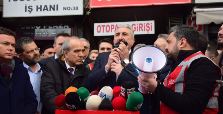Nihat Yeşiltaş’tan İmamoğlu’nun gözaltına alınmasına tepki: “Sandıktan kaçmayın, mertçe mücadele edin”!