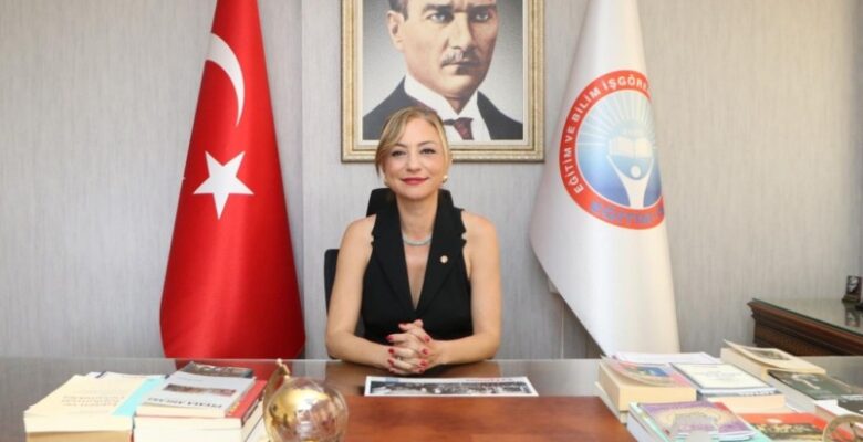 YELİZ TOY; “YÖK ÜNİVERSİTELERİ ANAYASA’YI İHLAL SUÇU İŞLEMEYE ZORLUYOR”